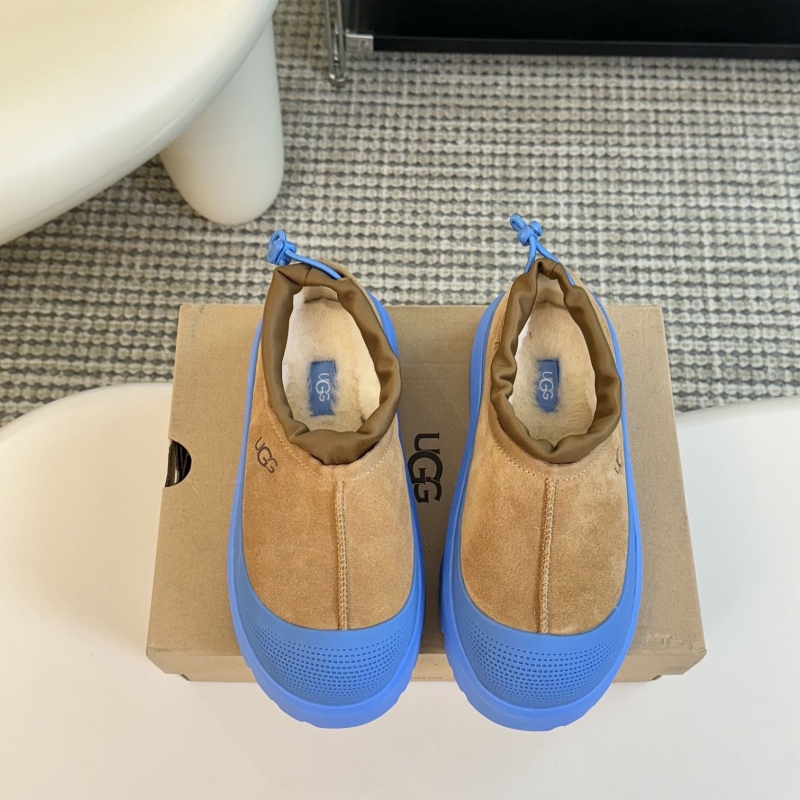 Ugg Flat Shoes